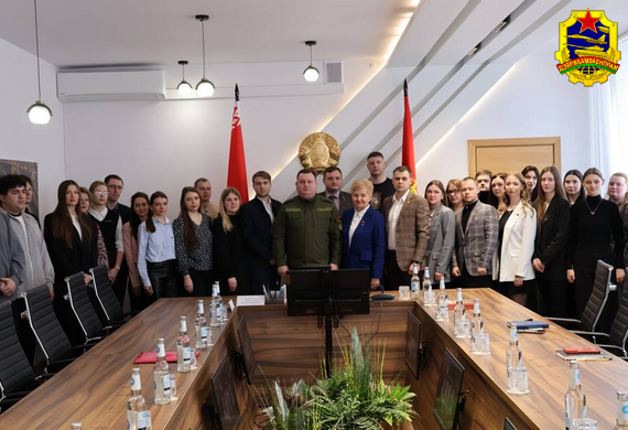 Рабочая поездка главы Госкомвоенпрома: от встречи с активом молодежи до посещения производства